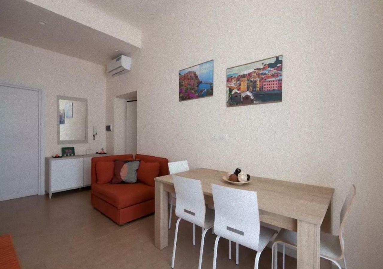 Glad Apartment Специя Экстерьер фото